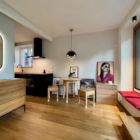 Soullight Appartamento Reval